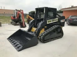 Minipala Cingolata New Holland C175