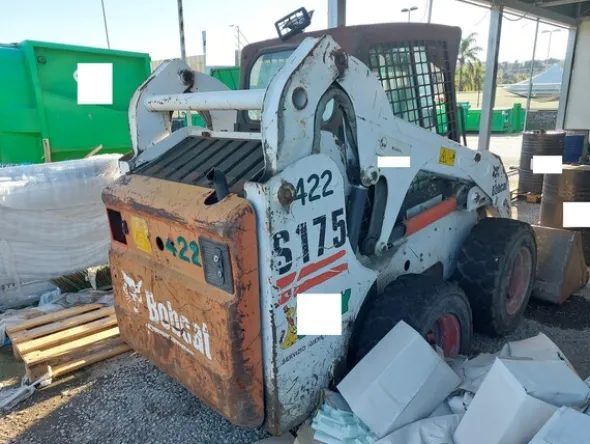 59#7528 Mini pala gommata Bobcat