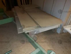 17#8771 Mobili finiti, materia prima e semilavorati, ferramenta e bulloneria
