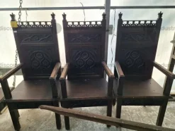 15#9425 Mobilio stile gotico