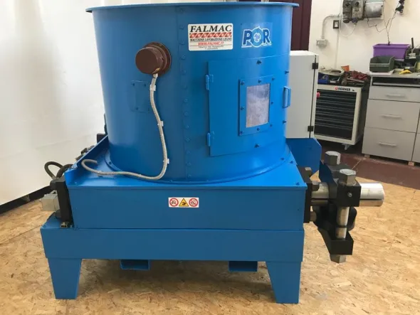 MO966 - 1300Bricchettatrice per trucioli di legno