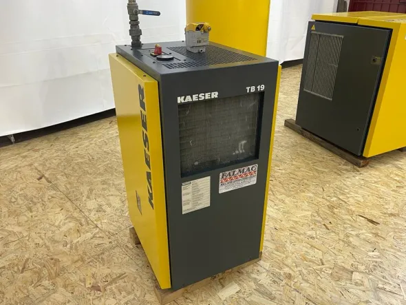 MO881-1187Compressore marca Kaeser