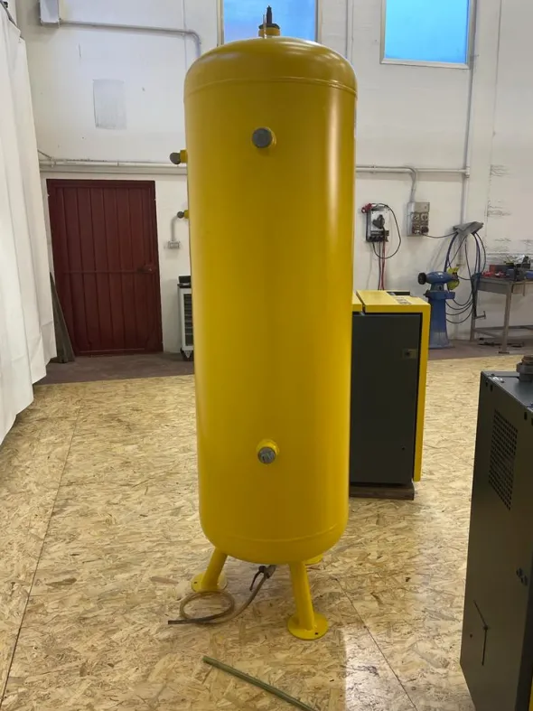 MO881-1187Compressore marca Kaeser