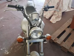 2#4266 Motocicletta kawasaki
