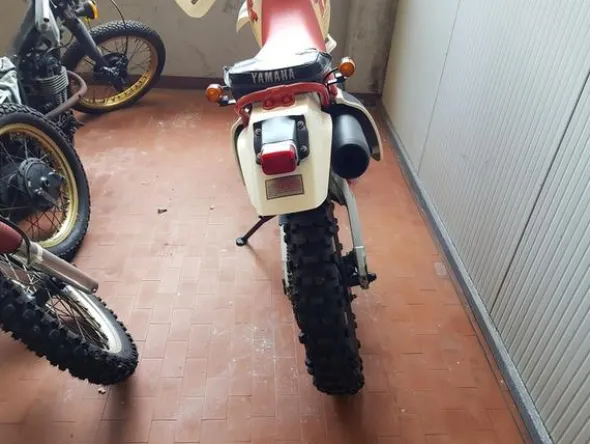 11#3215 Motocicletta Yamaha