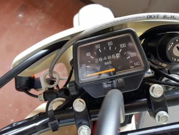 11#3215 Motocicletta Yamaha