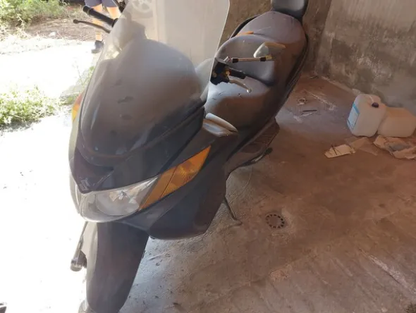 18#77941 Motocicli Suzuki e Yamaha
