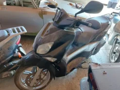 18#77941 Motocicli Suzuki e Yamaha