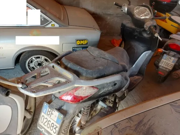 18#77941 Motocicli Suzuki e Yamaha