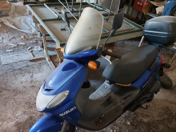 18#77941 Motocicli Suzuki e Yamaha