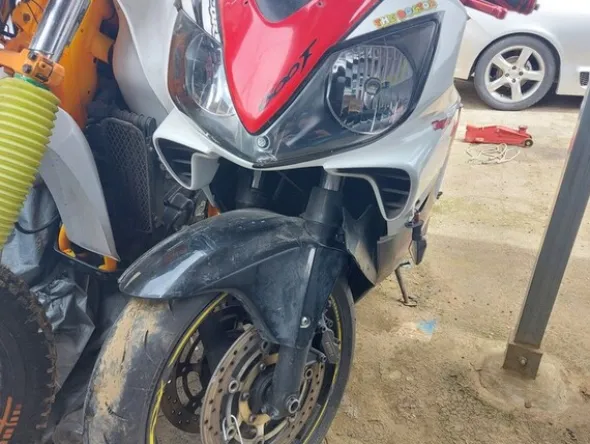1#6934 Motociclo Honda
