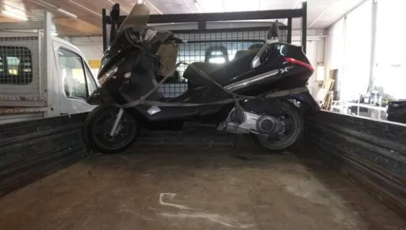 2#4610 Motociclo Piaggio