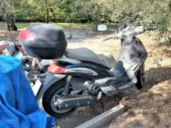 3#7403 Motociclo Piaggio Beverly