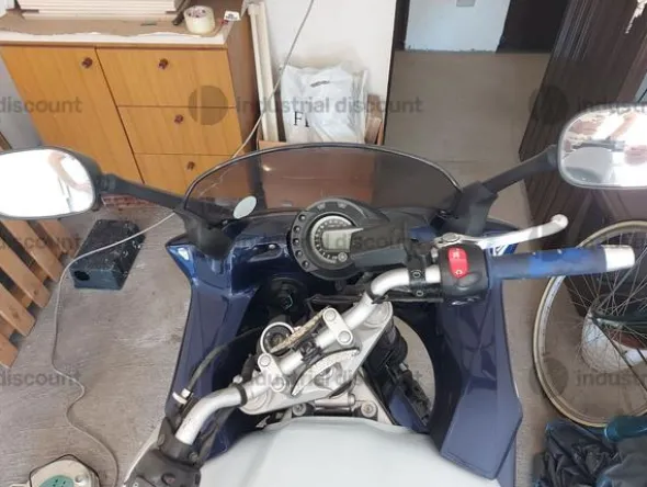 12#9070 Motociclo Yamaha 397
