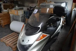 3#3691 Motociclo Yamaha Majesty