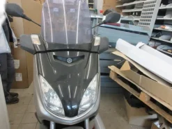 5#5094 Motociclo Yamaha X MAX250