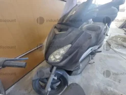 8#8669 Motociclo Yamaha Xmax 250