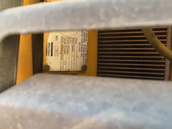 28#6949 Motocompressore Atlas Copco Italia
