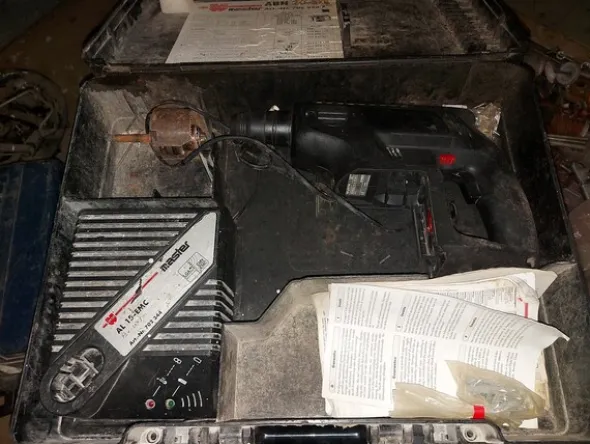 42#7725 Motocompressore Honda e tassellatori