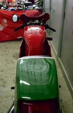 8#9982 Moto Ducati 750 F1
