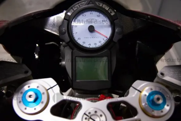 14#9982 Moto Ducati 749 R