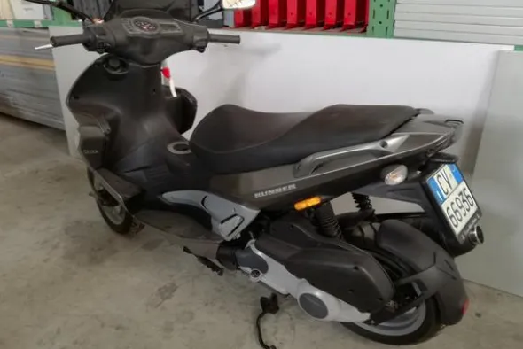 11#3672 Moto Gilera Runner 200cc