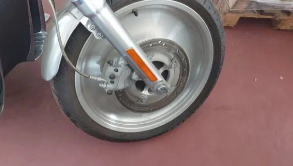 43#5771 Moto Harley Davidson