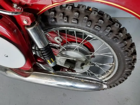 44#6030 Moto Jawa 350