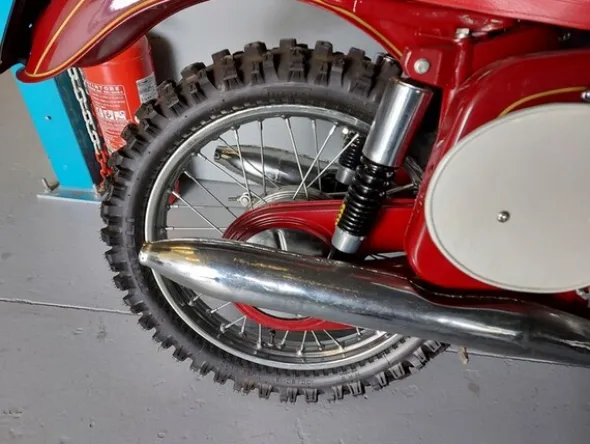 44#6030 Moto Jawa 350