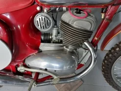 44#6030 Moto Jawa 350