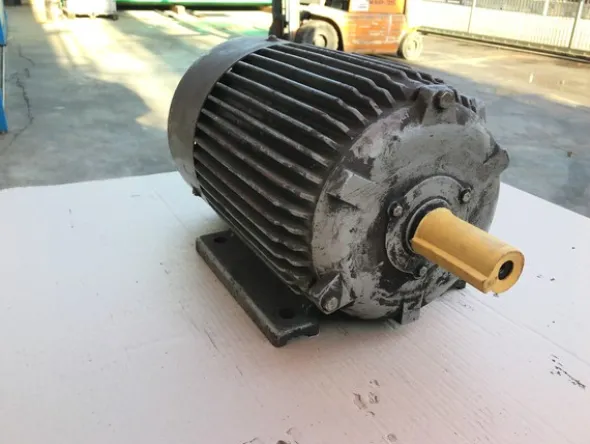20#5045 Motore