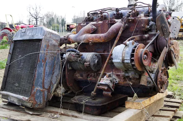 MOTORE FIAT per CINGOLO 351 FIAT o AUTOCARRO 616 FIAT