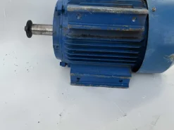 Motore trifase industriale da 5,5 kW IP55