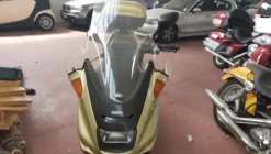 48#5491 Moto scooter Yamaha Majesty