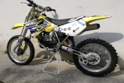 26#3672 Moto Suzuki RM Cross 85cc