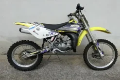26#3672 Moto Suzuki RM Cross 85cc