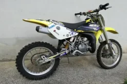 26#3672 Moto Suzuki RM Cross 85cc