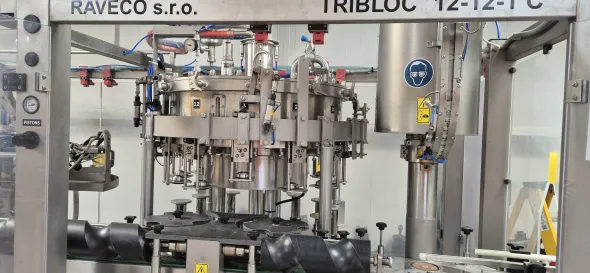 M330 Triblocco usato Raveco 12-12-1 - 2500 bott/ora