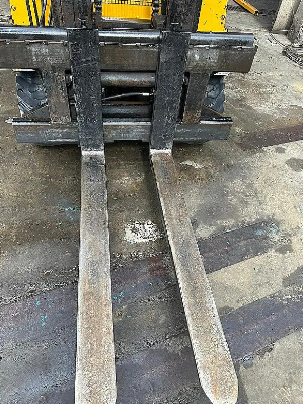 Muletto diesel Detas Robustus modello AH 30