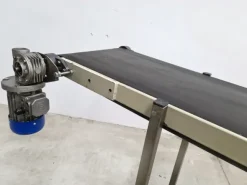 NASTRO TRASPORTATORE A TAPPETO MOTORIZZATO (NAS-305)