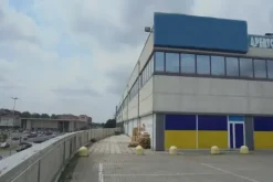 #21344 Negozi con aree cortilive esclusive