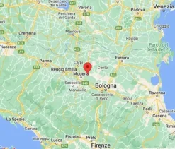 #24043 Negozio a reddito di abbigliamento e articoli per la casa