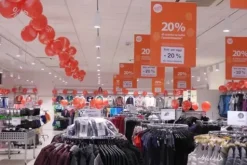 #24043 Negozio a reddito in complesso commerciale