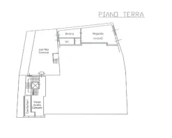 #2536007 Negozio in centro storico