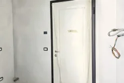 #2536114 Negozio (sub 205) in edificio polifunzionale