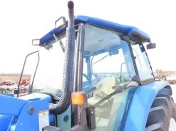 NEW HOLLAND TL90 4x4