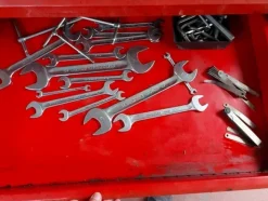 1#6270 Officina meccanica per autoveicoli