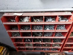 1#6270 Officina meccanica per autoveicoli