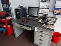 1#6270 Officina meccanica per autoveicoli
