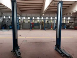 1#6270 Officina meccanica per autoveicoli